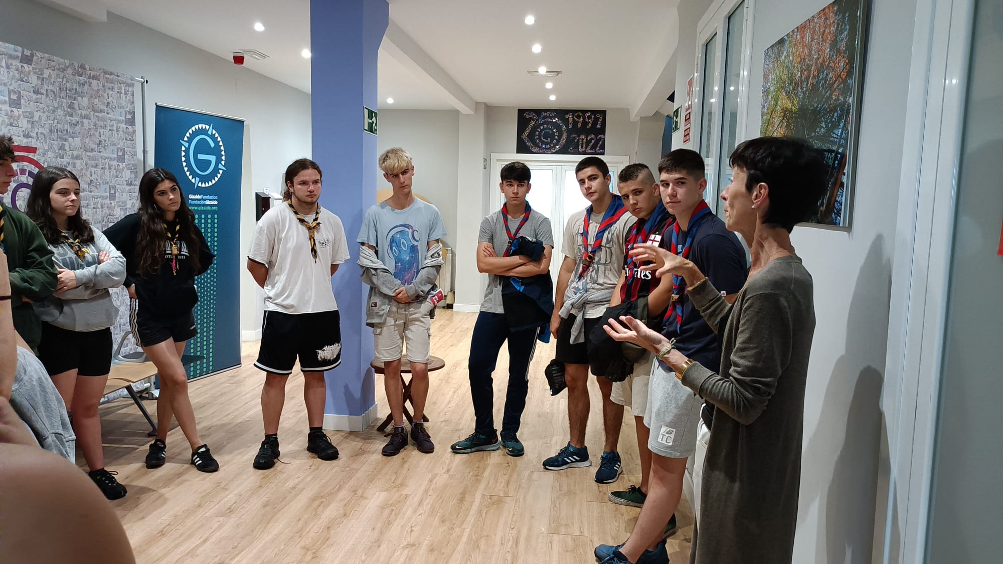 Gizaide en colaboración con la juventud.